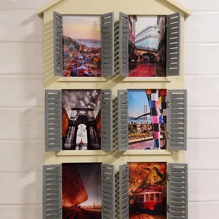 アパート Traditional With A Terrace, Ac And Fast Internet リスボン