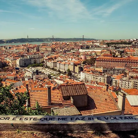 Traditional With A Terrace, Ac And Fast Internet Апартаменти *