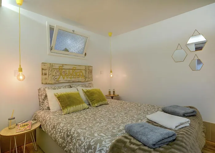 Traditional With A Terrace, Ac And Fast Internet شقة