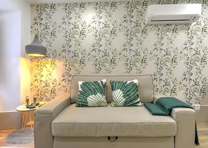 Traditional With A Terrace, Ac And Fast Internet شقة